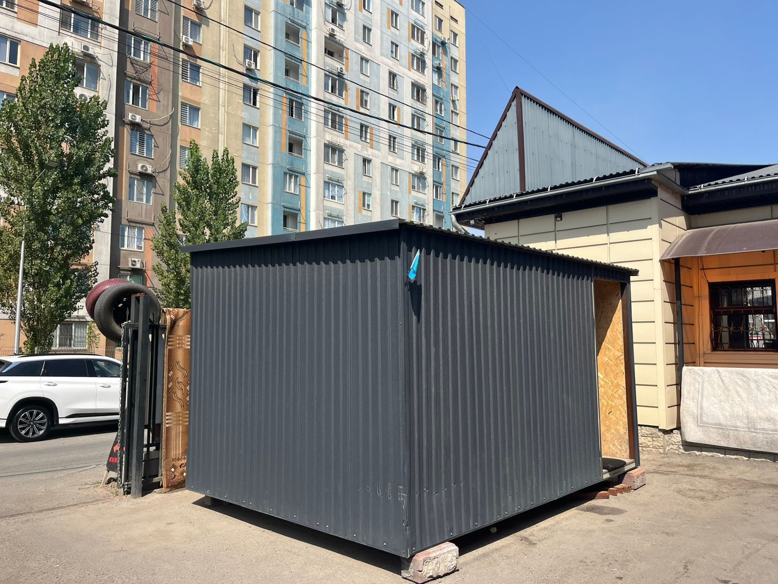 Продается  киоск.