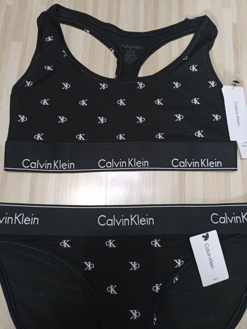 Calvin Klein.Комплекты нижнего белья для девушек!