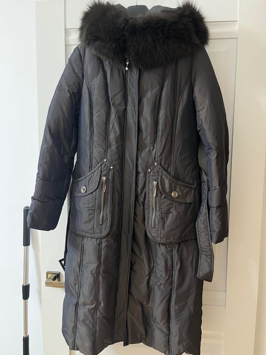 Зимний женский пуховик