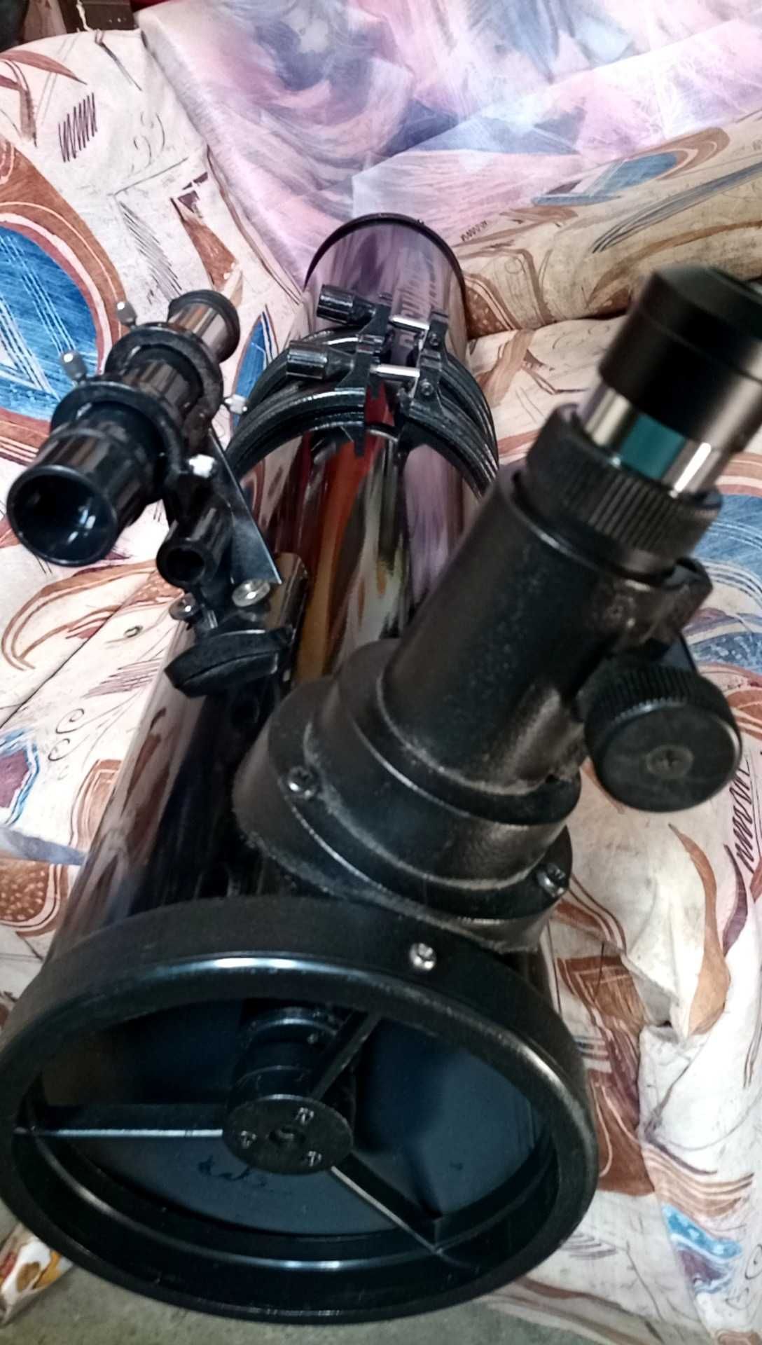 Телескоп Нютонов рефлектор 114 мм с избор три вида статив-монтировка