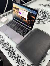 MacBook Pro touchbar