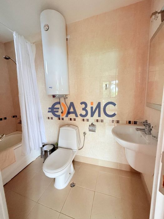 Продава се Четиристаен апартамент в с. Кошарица, Област Бургас - 133 кв.м за 835 €/кв.м - Снимка #11