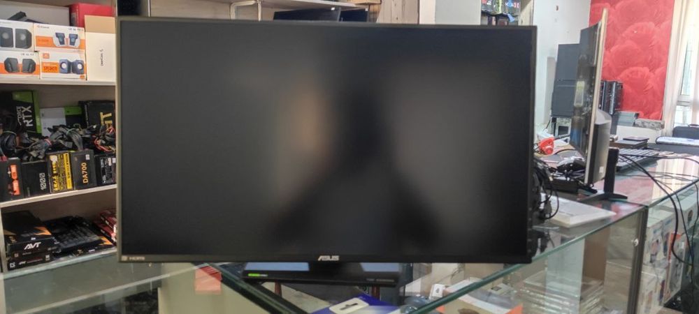 ASUS TUF Gaming monitor