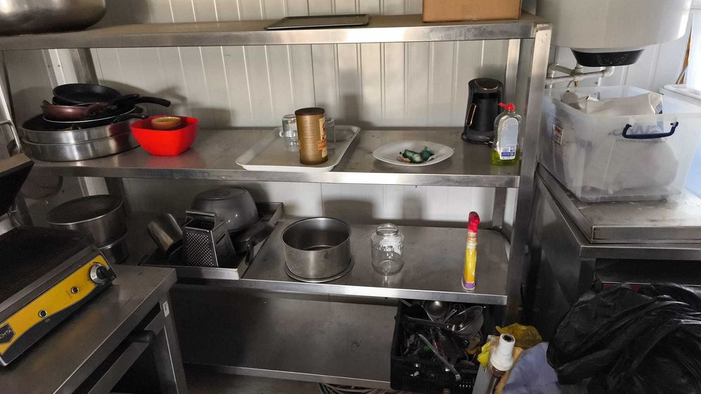 Vand containere echipate bucatarie