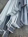 Vand hale și structuri metalice din europrofile la preturi accesibile