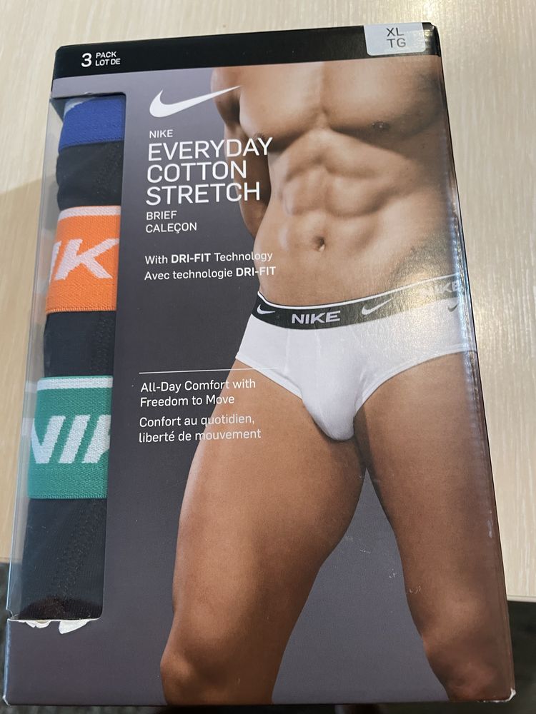 Nike слипове DRI-FIT Technology