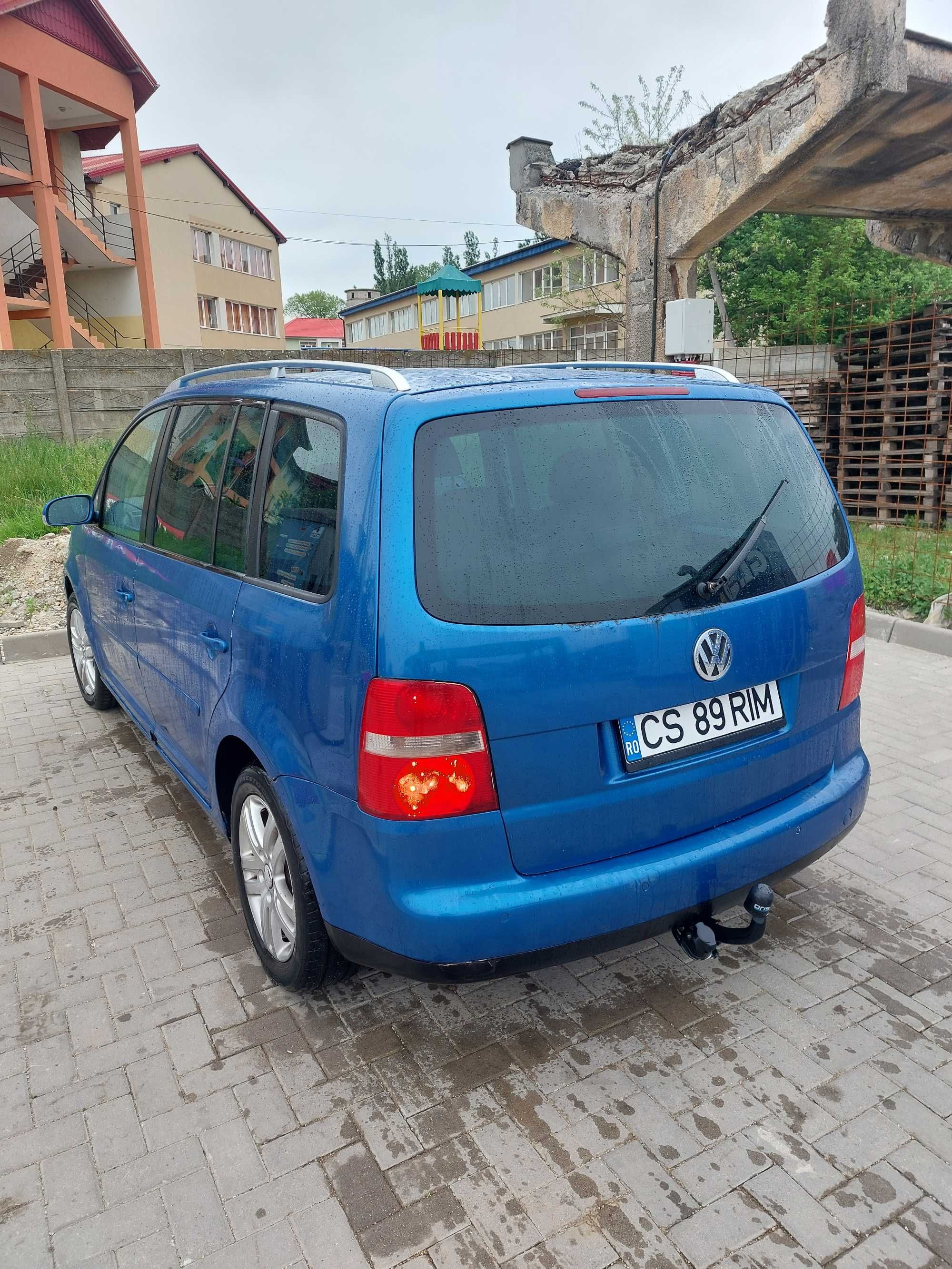 Vw touran 2.0 2006 se vinde cu perfecționarea actelor de înstrăinare