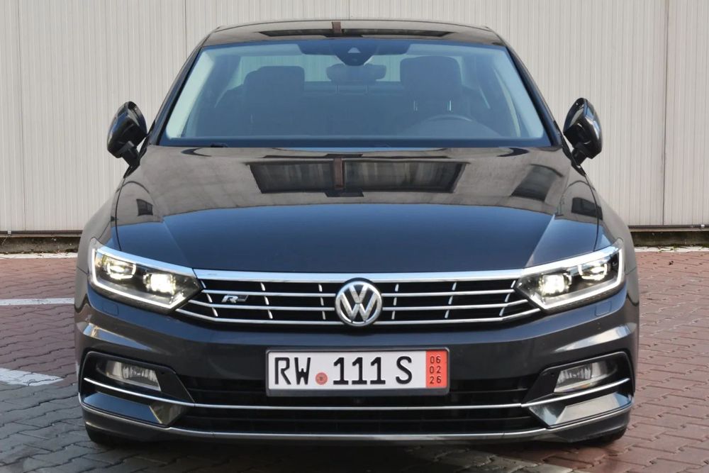 Volkswagen Passat R- Line