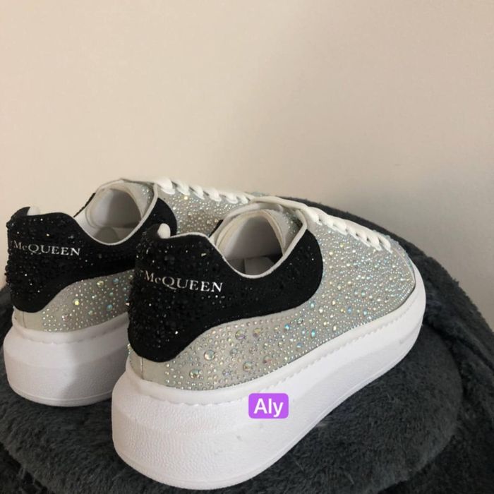 Adidasi dama și barbati