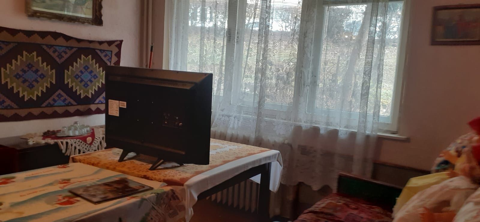 Vând apartament decomandat, 54 mp, Dej, Dealu-Florilor