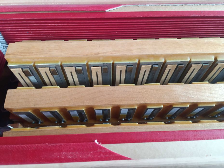 Acordeon Mengascini Aurora lV