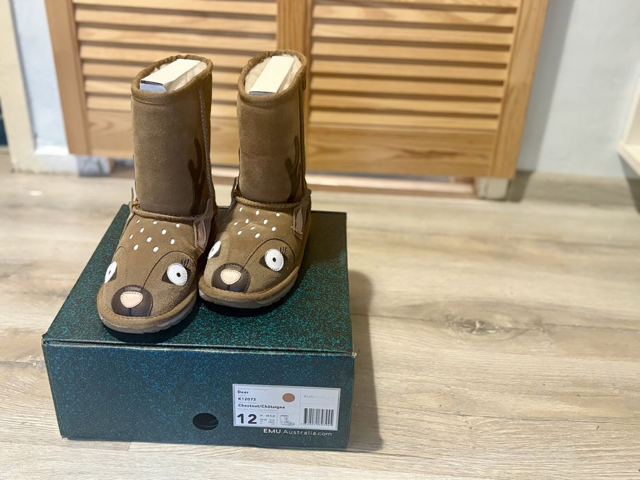 Ca noi- EMU fete 29/30 piele si lana merinos gen UGG