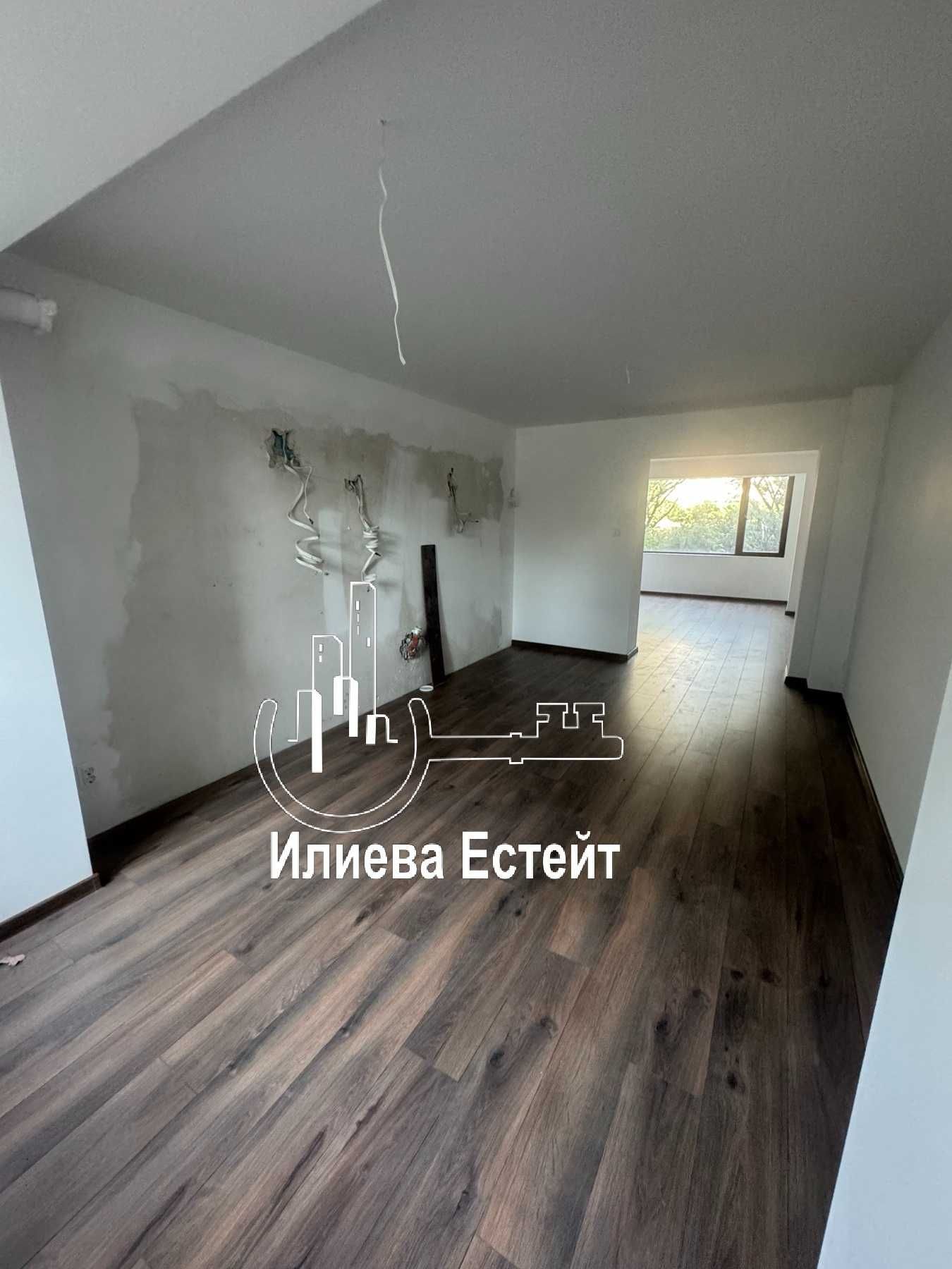 Продава АПАРТАМЕНТ 3-СТАЕН И КУХНЯ тухлен  в  гр.Димитровград