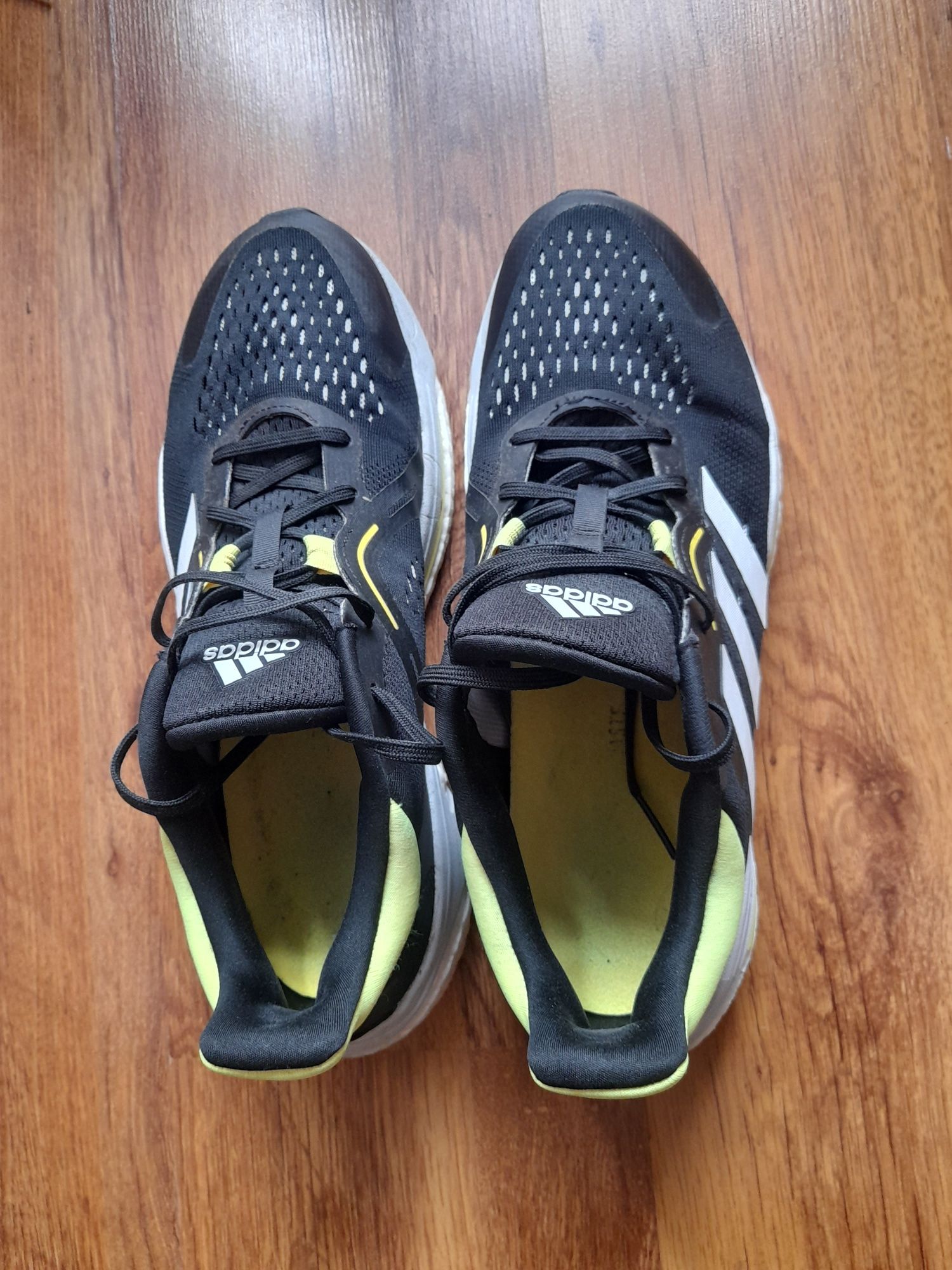 Adidas Solar маратонки 44.5 номер.