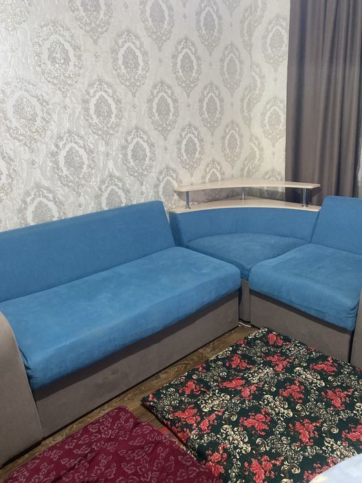 Продам диван б/у д