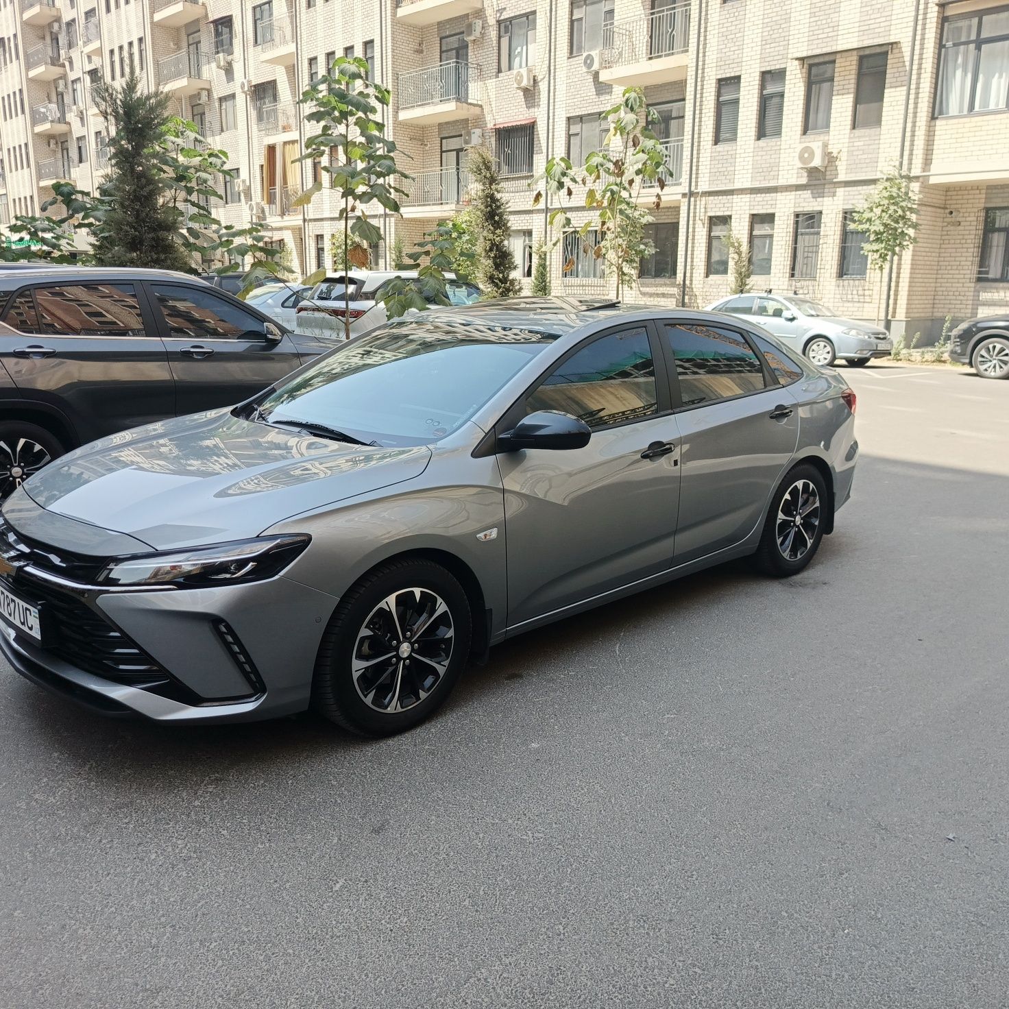 Продается автомобиль Монза