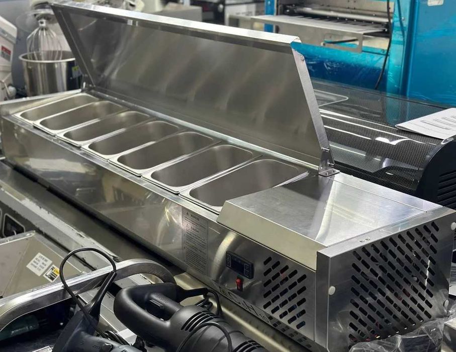 Витрина холодильная Carboma IKI A30 SM 1,6 (7 GN1/4) с крышкой