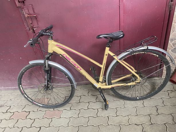 Bicicleta pentru fete si femei