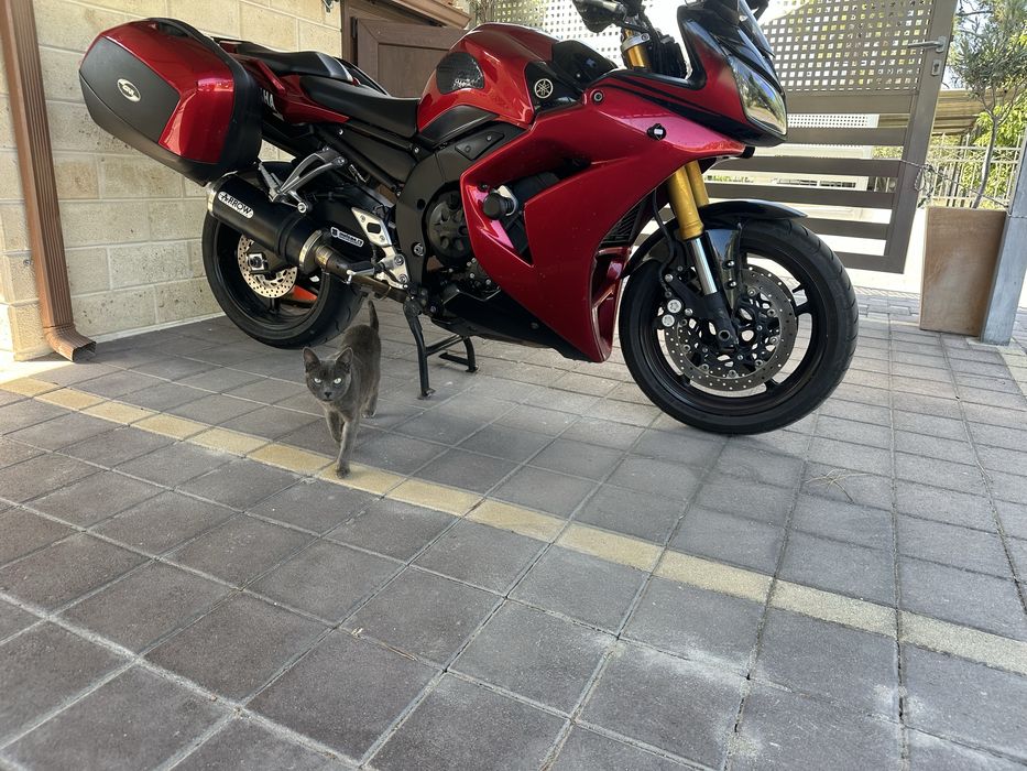 Motocicleta Yamaha Fz