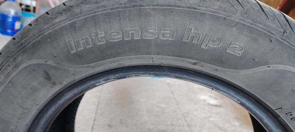 Anvelope vara 215/60/R16
