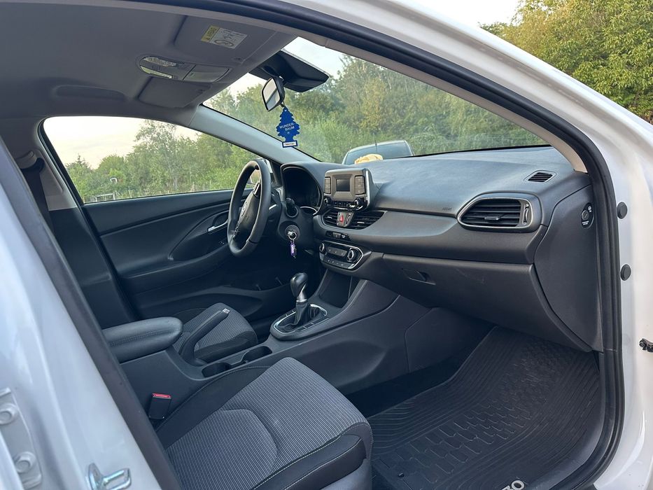 Hyundai I30 110CP 1.5 BENZINA