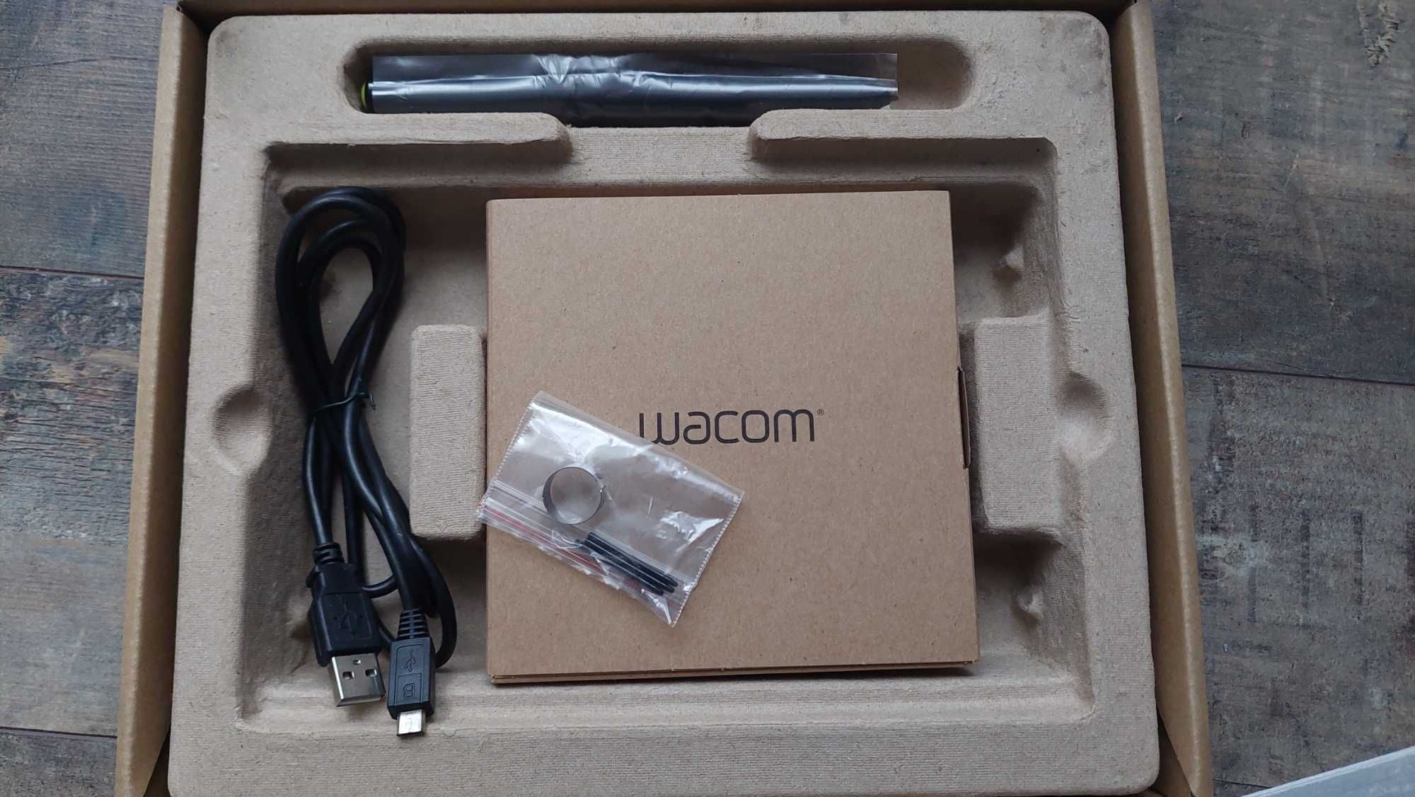 Tableta grafica Wacom ONE CTL-471 verde, produs nou