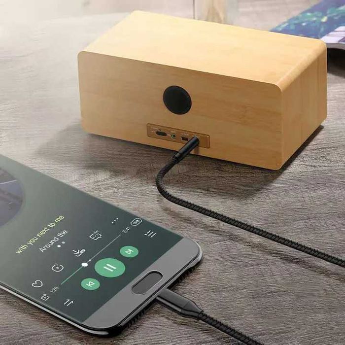 Cablu Adaptor Audio Lightning la Aux Jack 3.5mm, 1m, material textil