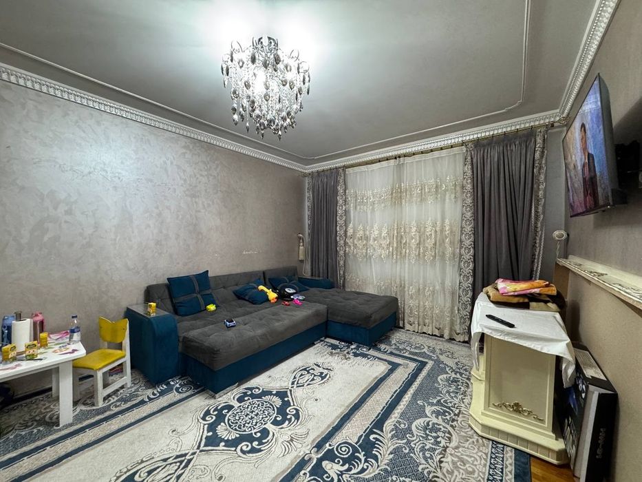 #006  Продаётся 4х комнатная квартира в центре города. Ипотека