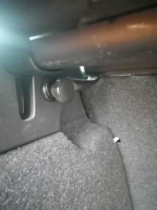 Grila portbagaj Skoda Octavia 3