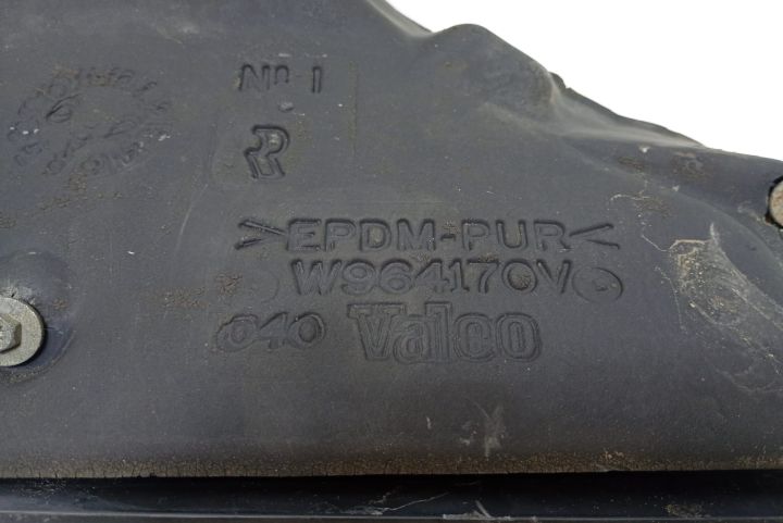 Carcasa  aeroterma W964170V Nissan Primastar  seria