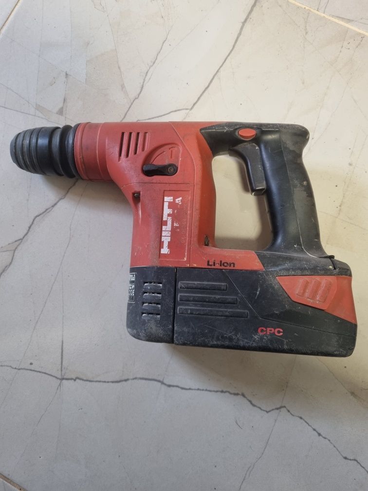 Hilti dewalt Hitachi milwaukee