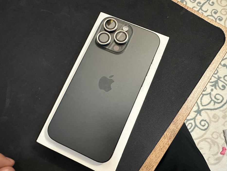 Iphone 16 pro max 100%