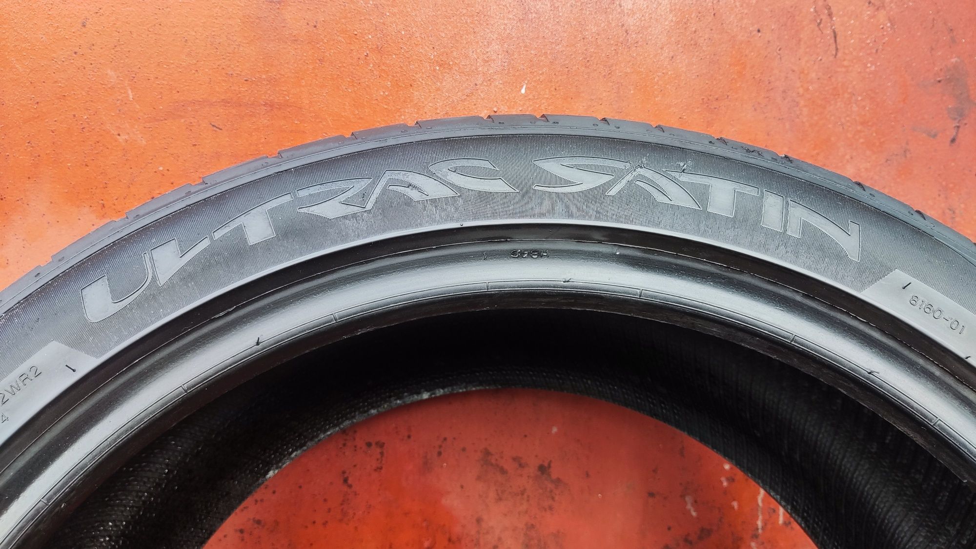 1бр. лятна гума 245/40/18 Vredestein Ultrac Satin 
dot20
6.6mm
Добро с