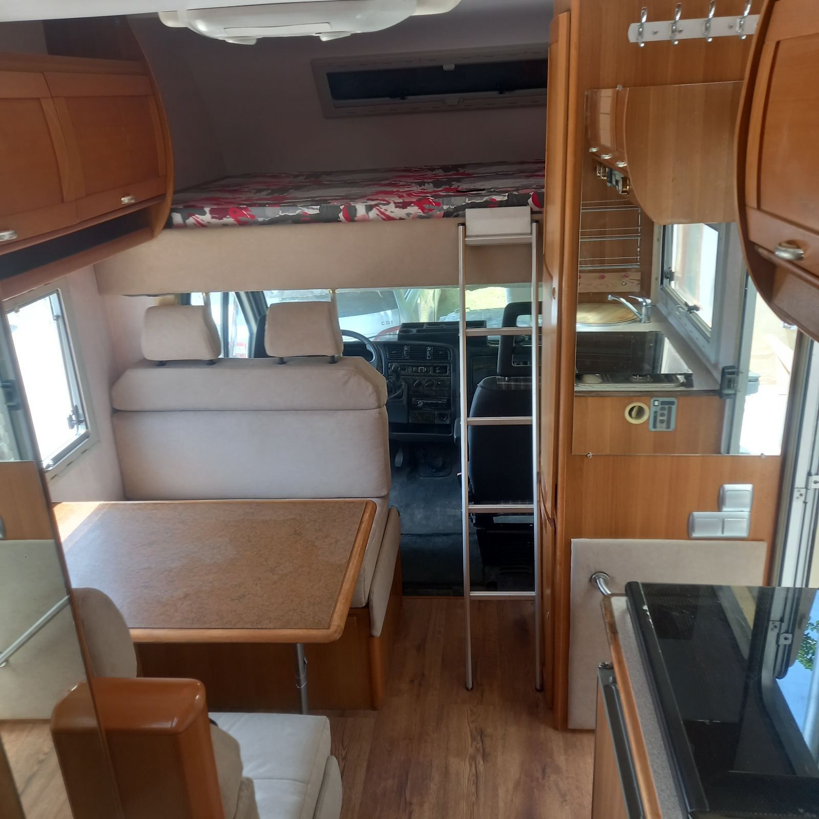 6 местен кемпер Fiat Ducato 2. 8 tdi
