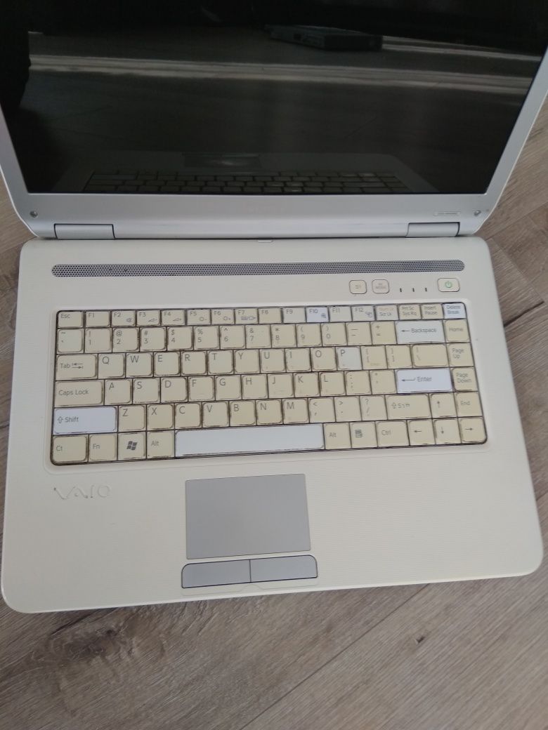 Лаптоп Sony Vaio pcg-7133l