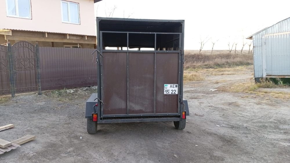 Продам почти новую коневозку