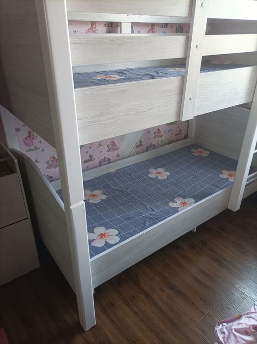 Bolalar uchun 2qavatli yotoq