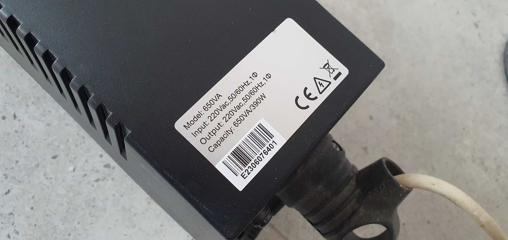 Sistem Supraveghere Video NVR Dahua 8 canale + 3 camere Dahua + UPS