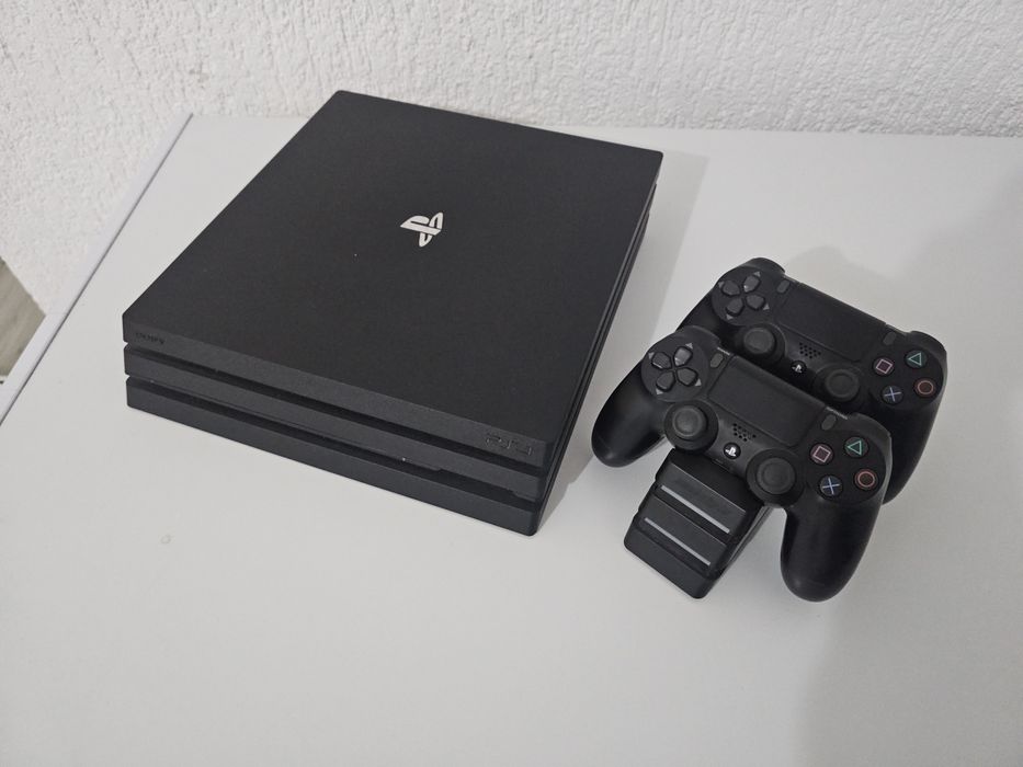 PlayStation 4 PRO