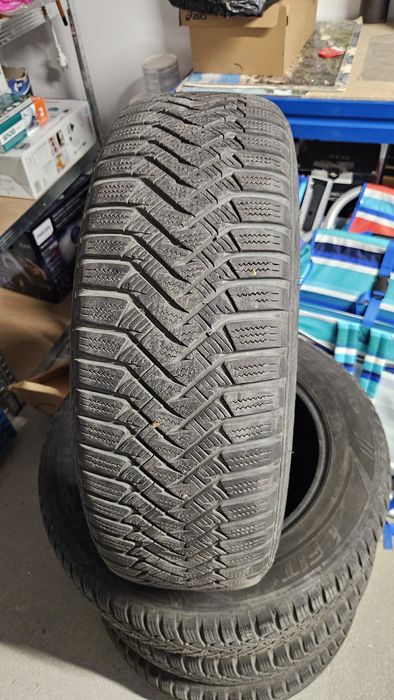 Зимни Гуми 195/65/15 laufenn