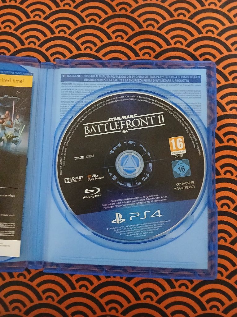 Vand 4 jocuri de ps4