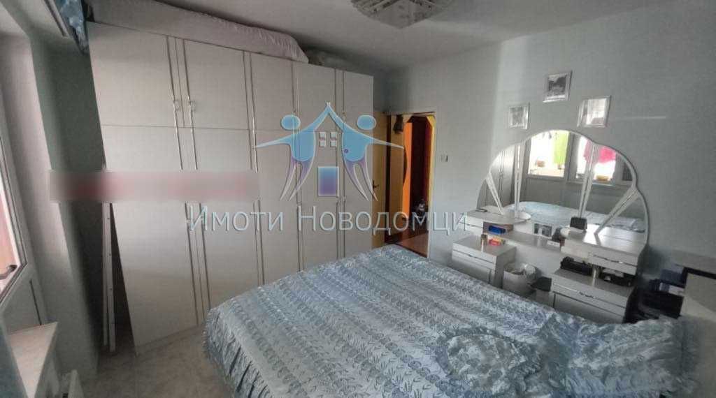 Продава се тристаен апартамент в гр.Шумен, кв.Тракия