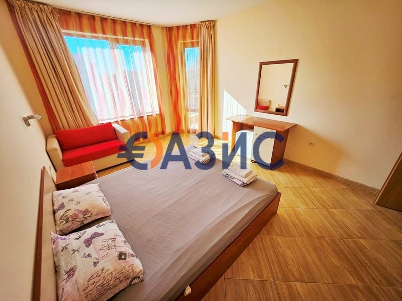Тристаен апартамент в комплекс Golden Dreams, 110 кв.м., Слънчев бряг,