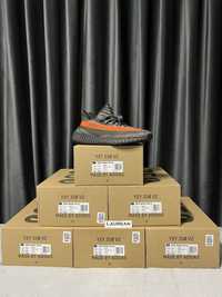 42 2/3, 44, 44 2/3 (ORIGINALI) Adidas Yeezy Boost 350 V2 Carbon Beluga