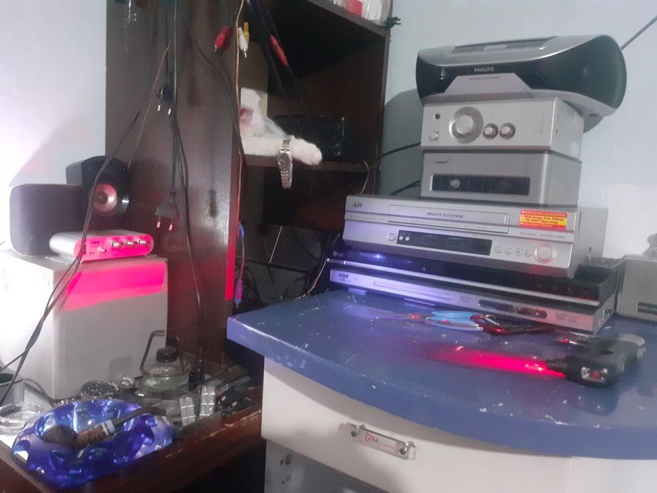 Двд  магнитофоо усилки шт 5т тв 10т тумба тв 4т трубка набор 10т порте