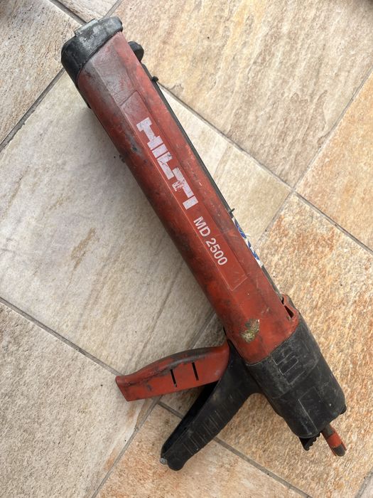Hilti MD2500, pistol rasina chimica