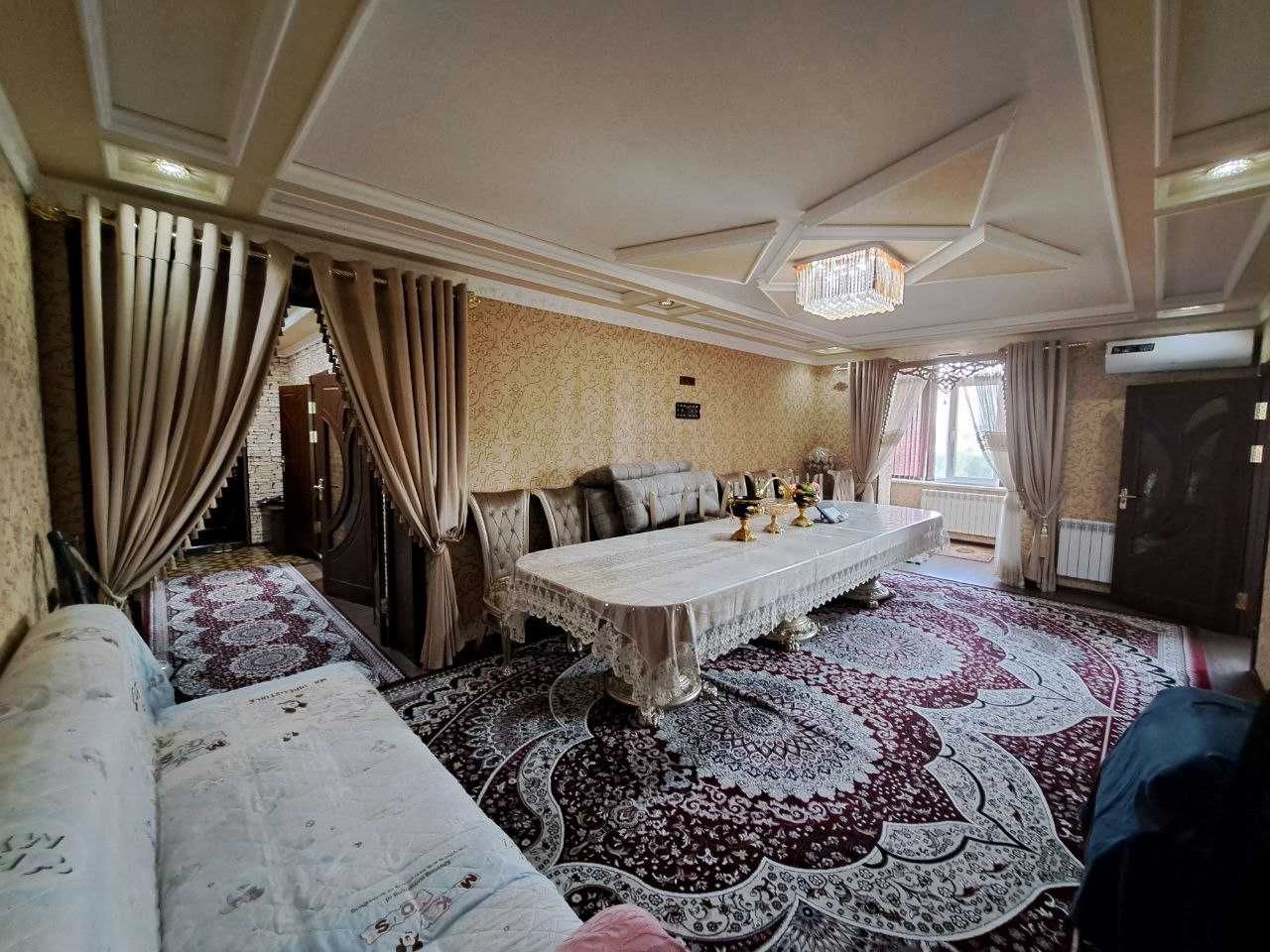 3х комнатная квартира на 4 этаже 96кв/м, в Самарканде