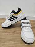 Обувки/маратонки Adidas