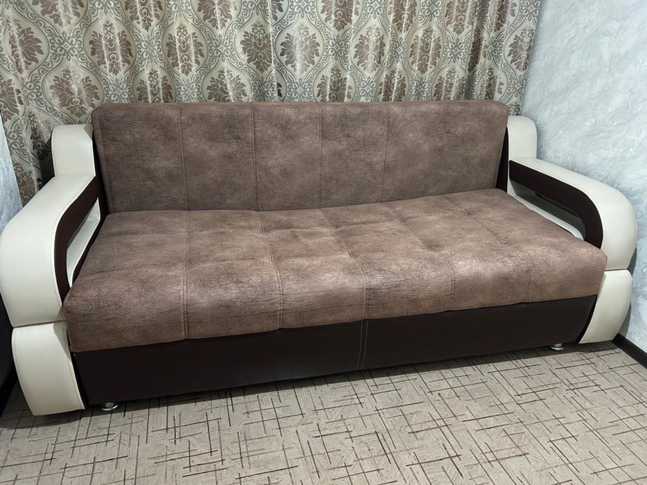 Продаётся диван!