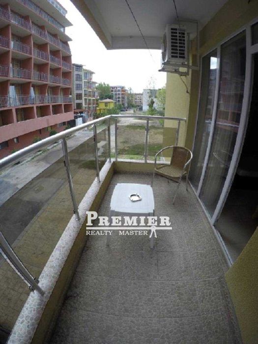 Продава се двустаен апартамент в Слънчев бряг